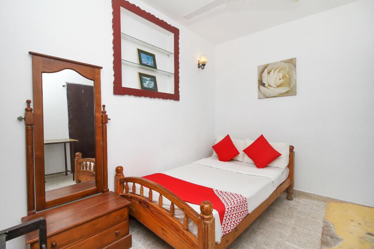 Oyo 459 Barasti Beach Resort Kalutara Exterior foto
